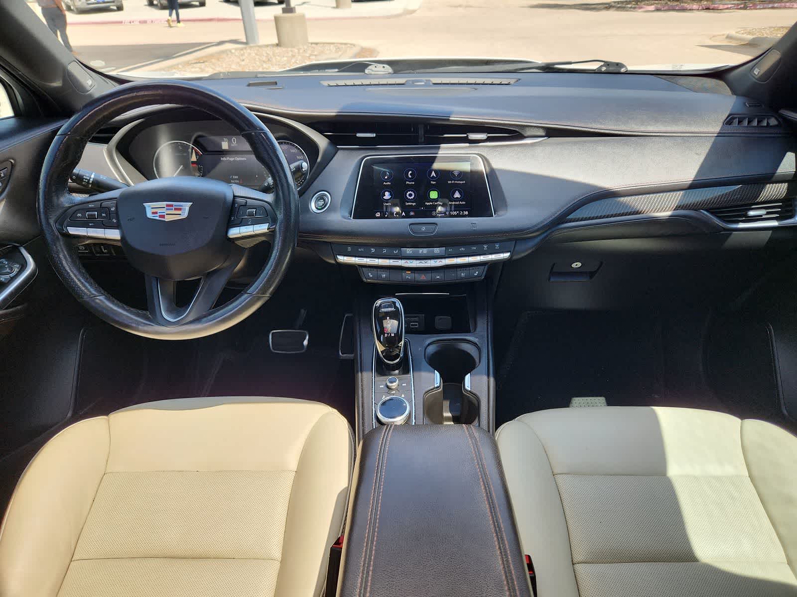 Thumbnail: 2021 Cadillac XT4 - 14