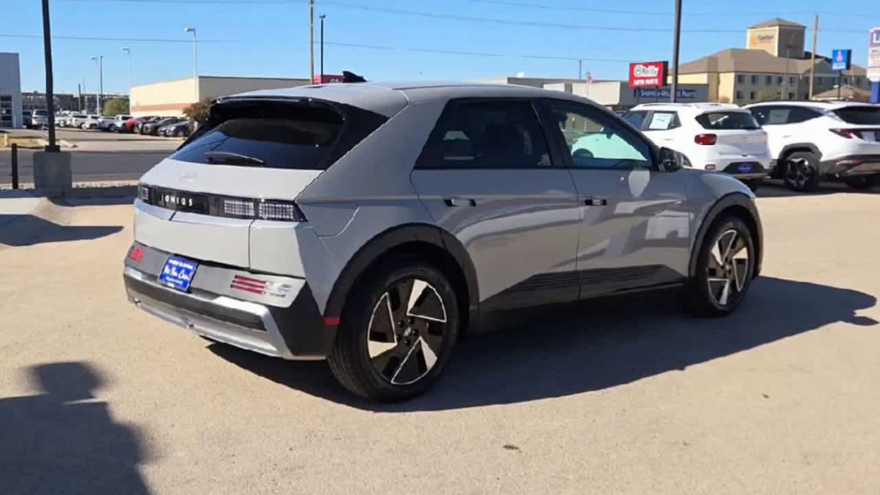 Thumbnail: 2026 Hyundai Ioniq 5 - 9