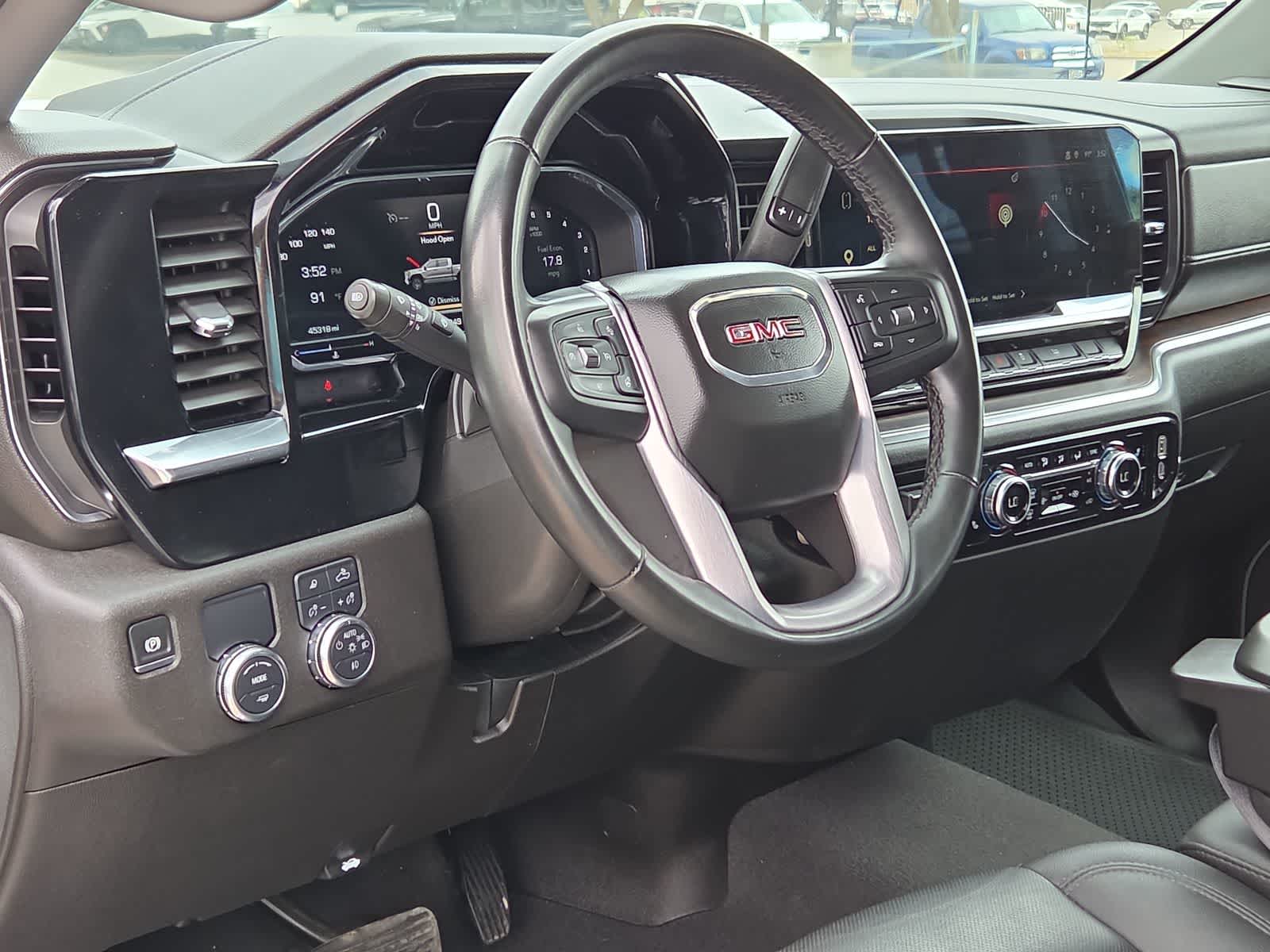 Thumbnail: 2025 GMC Sierra 1500 - 9