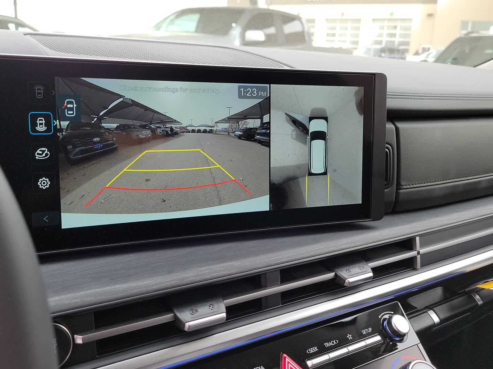 Thumbnail: 2025 Hyundai Santa Fe - 28