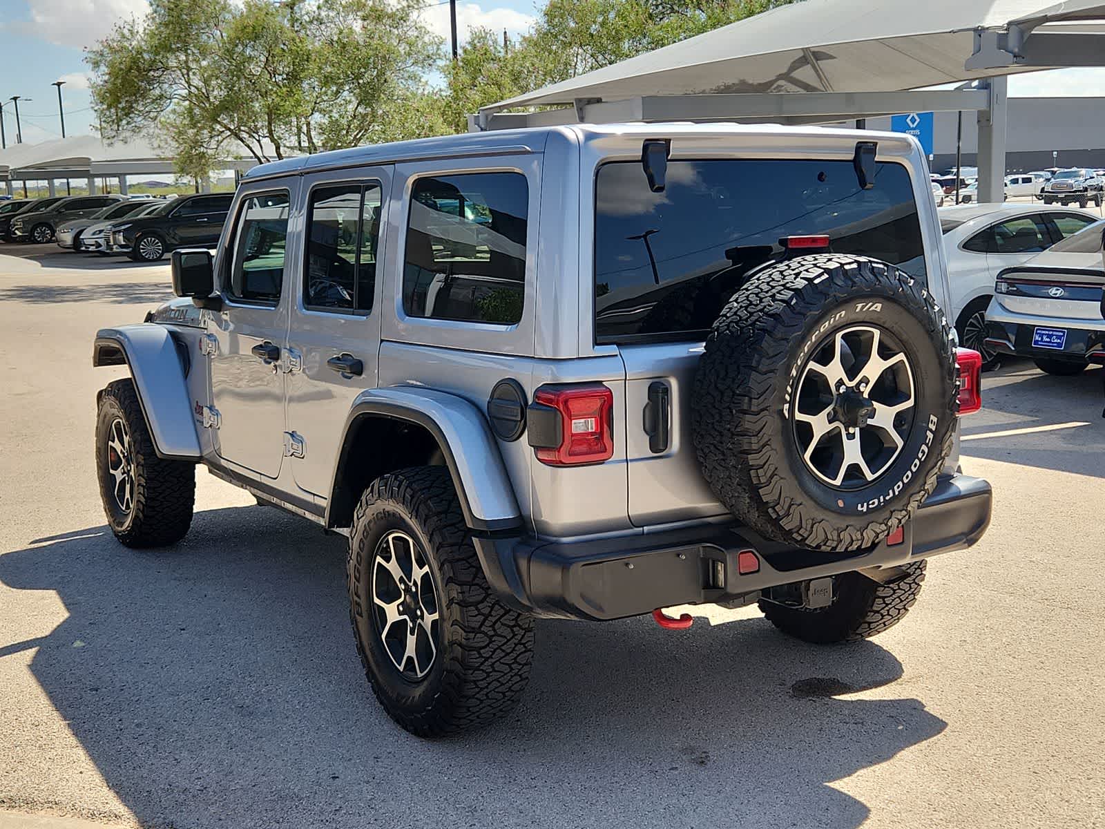 Thumbnail: 2021 Jeep Wrangler - 6