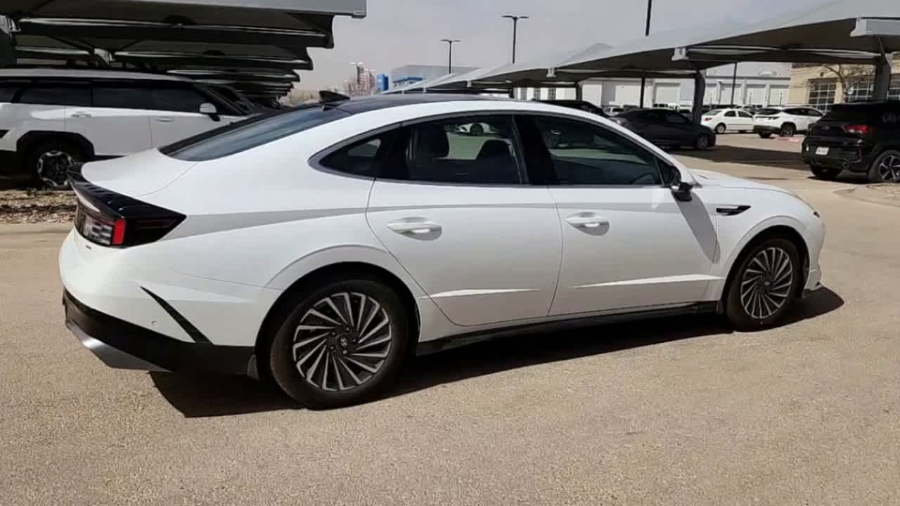 Thumbnail: 2025 Hyundai Sonata - 8