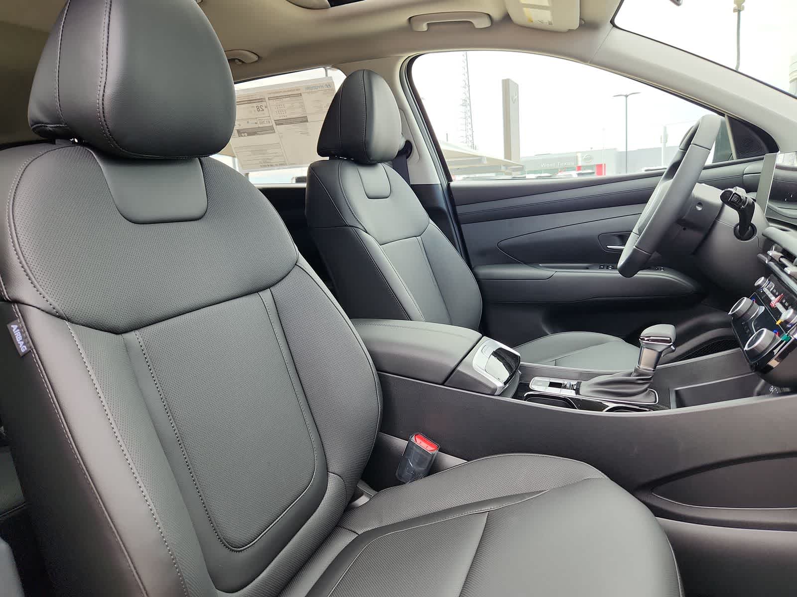 Thumbnail: 2026 Hyundai Tucson - 12