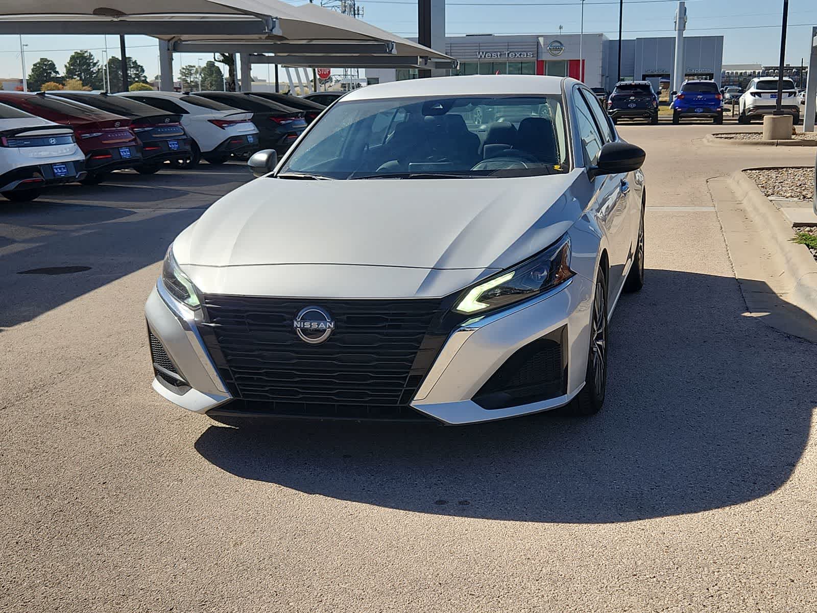 Thumbnail: 2024 Nissan Altima - 3