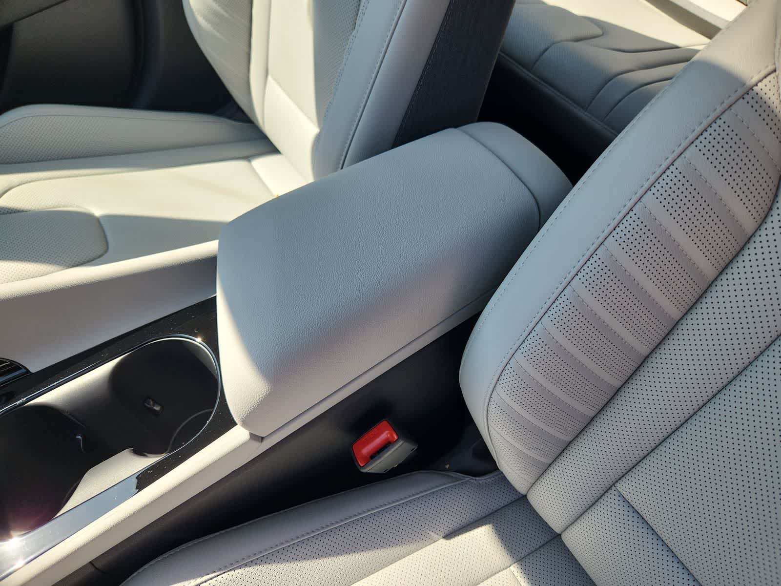 Thumbnail: 2025 Hyundai Elantra - 20