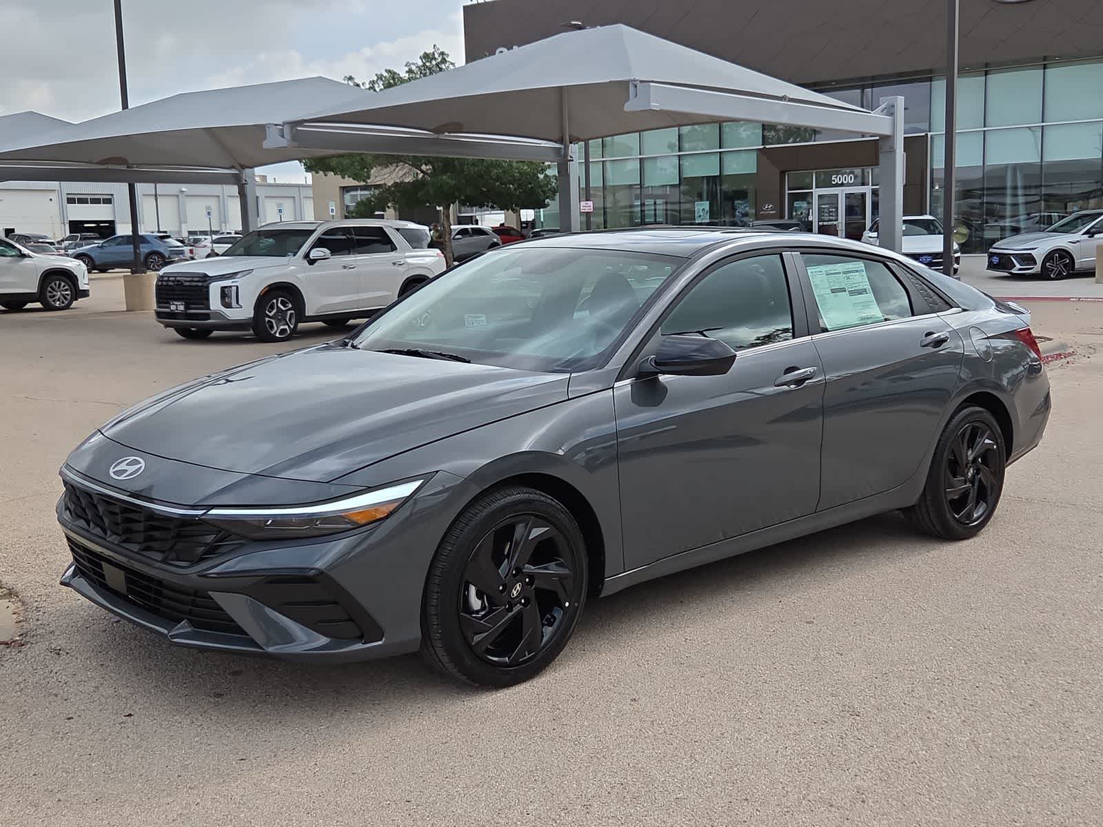 Thumbnail: 2026 Hyundai Elantra - 4