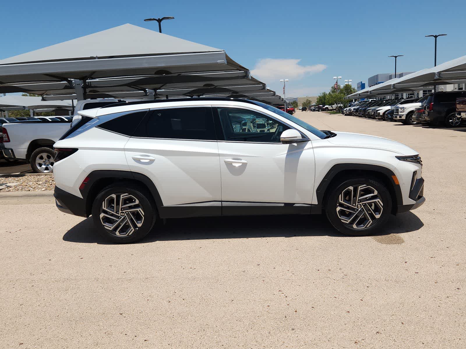 Thumbnail: 2025 Hyundai Tucson - 9