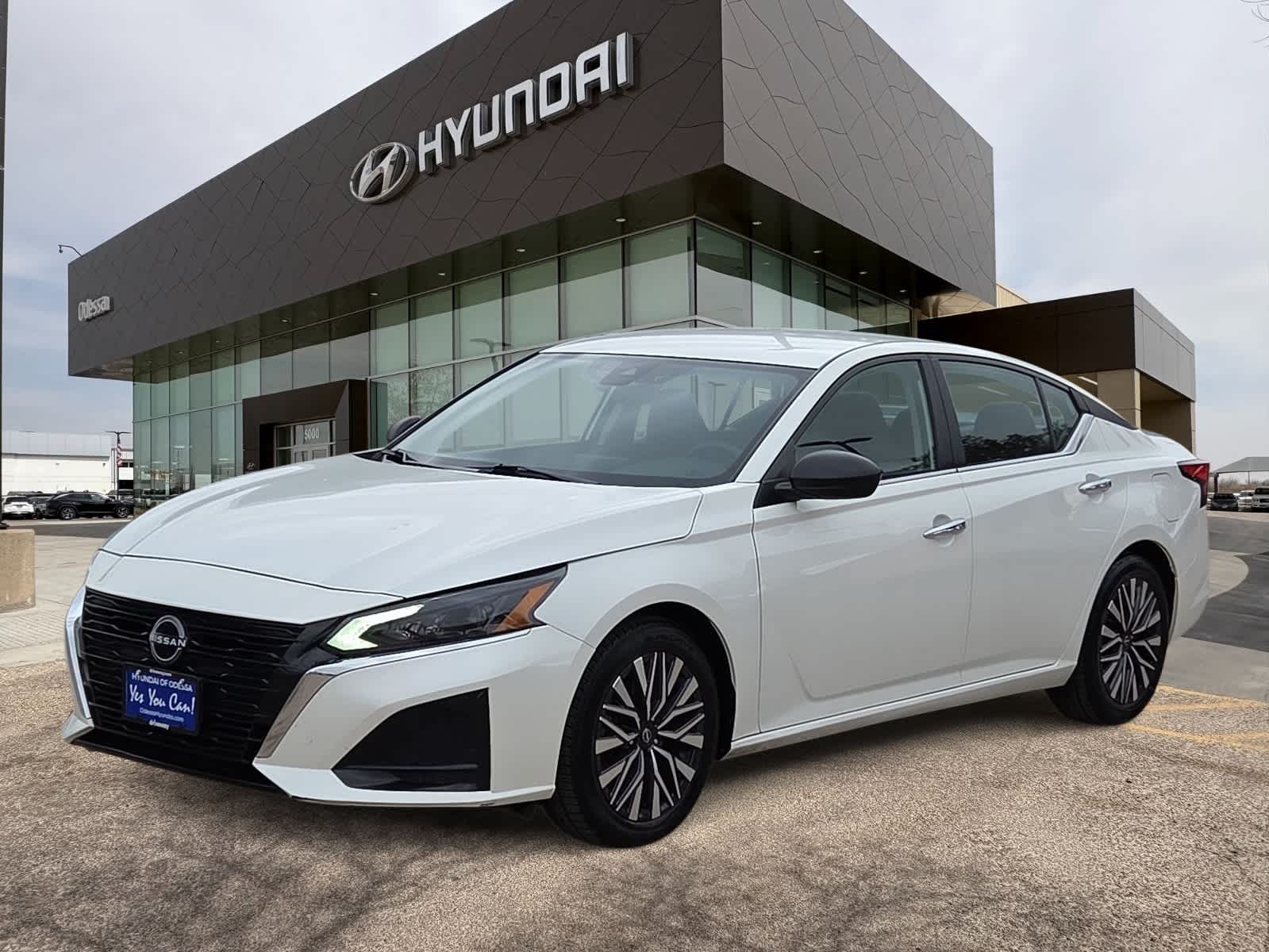 Thumbnail: 2024 Nissan Altima - 1