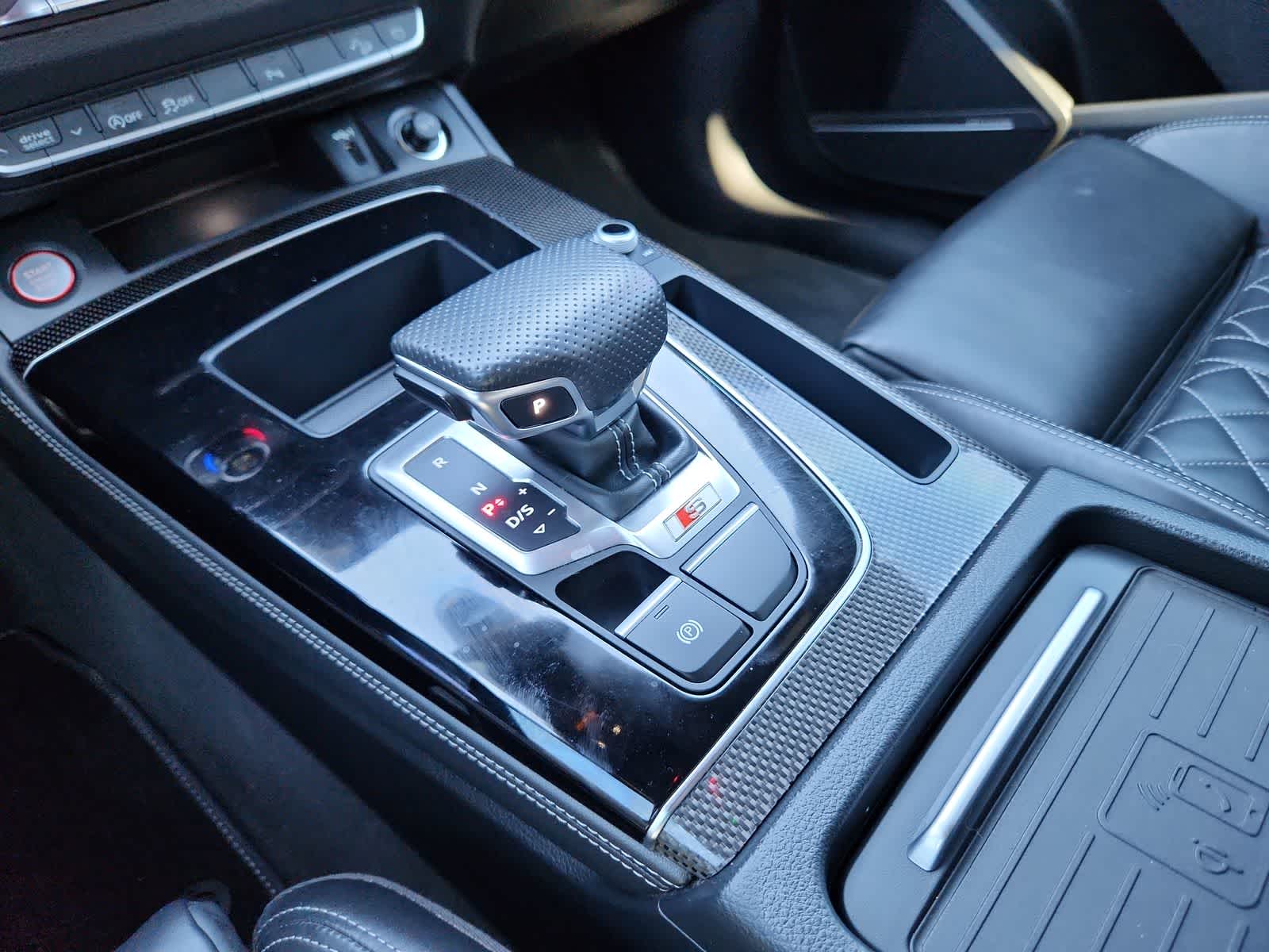 Thumbnail: 2021 Audi SQ5 - 25
