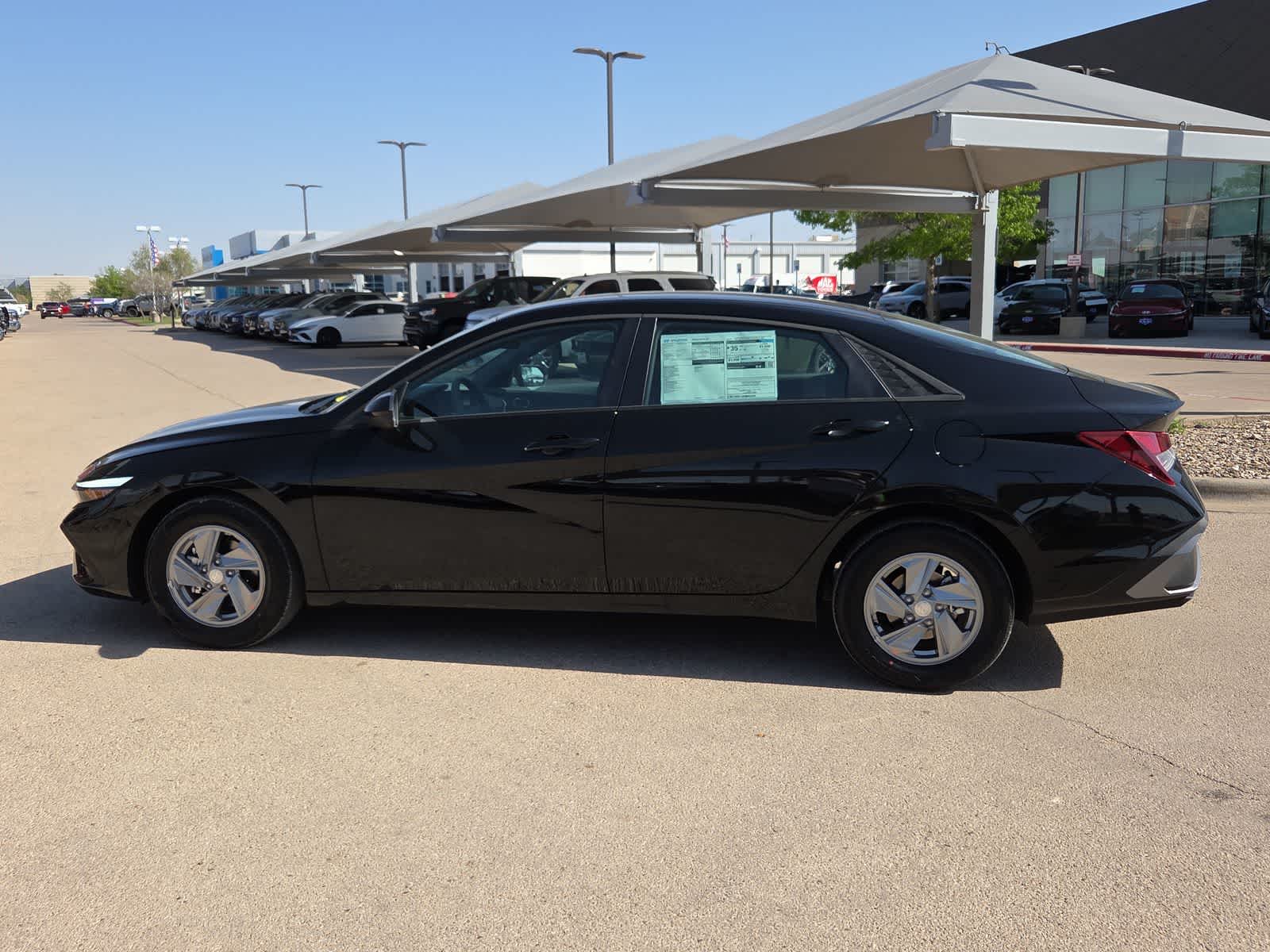 Thumbnail: 2026 Hyundai Elantra - 5