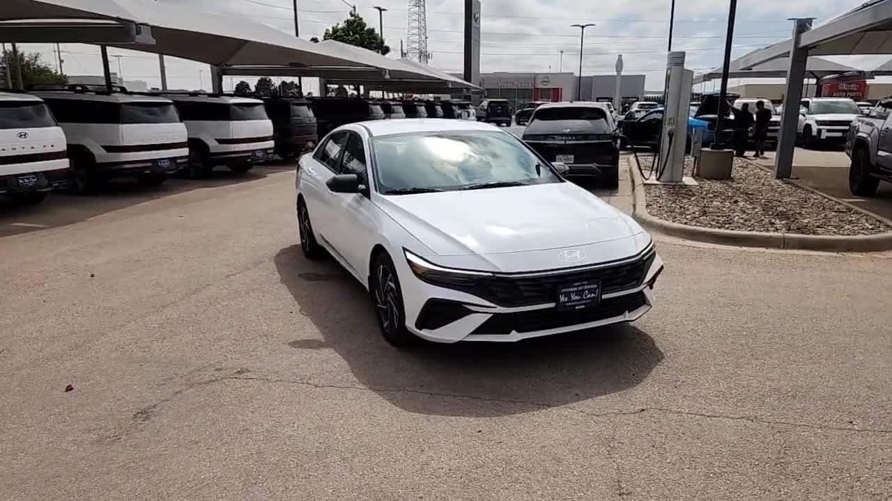 Thumbnail: 2025 Hyundai Elantra - 2