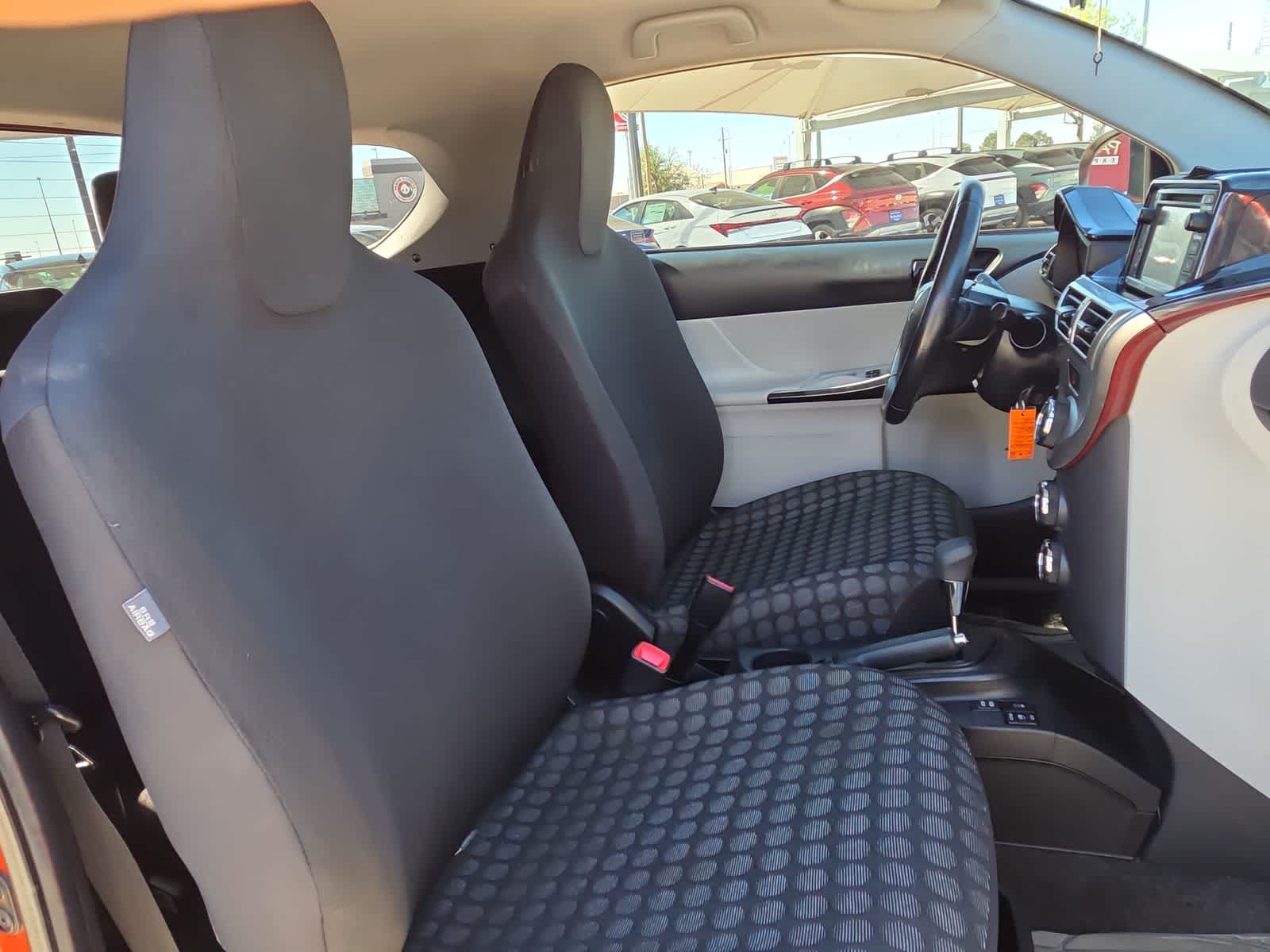 Thumbnail: 2014 Scion iQ - 18