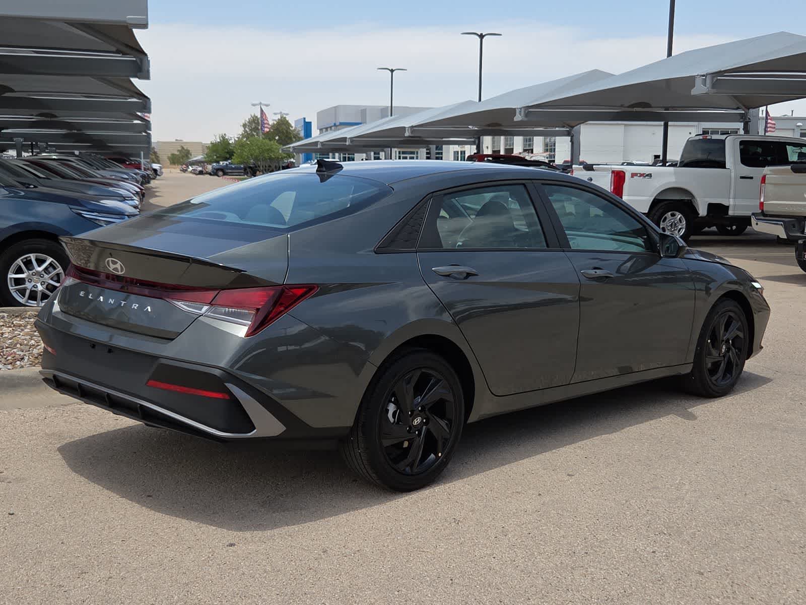 Thumbnail: 2026 Hyundai Elantra - 8
