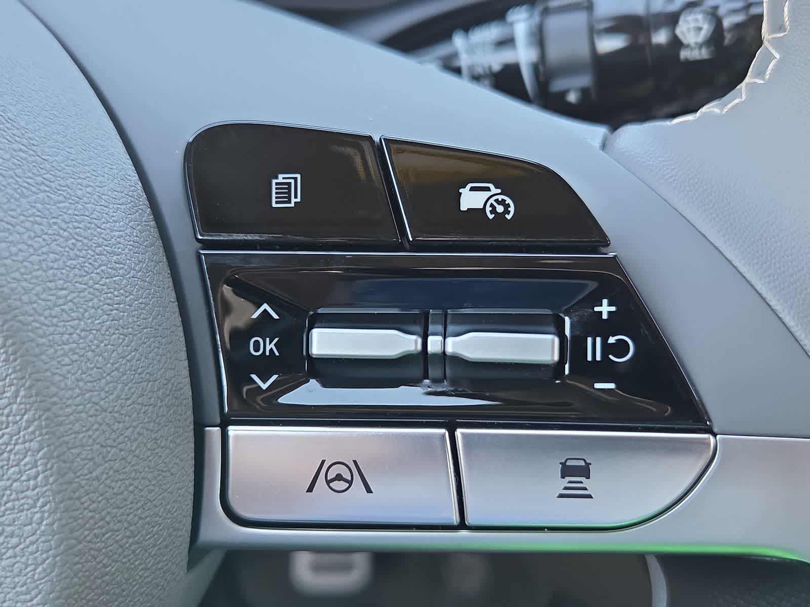 Thumbnail: 2026 Hyundai Elantra - 23