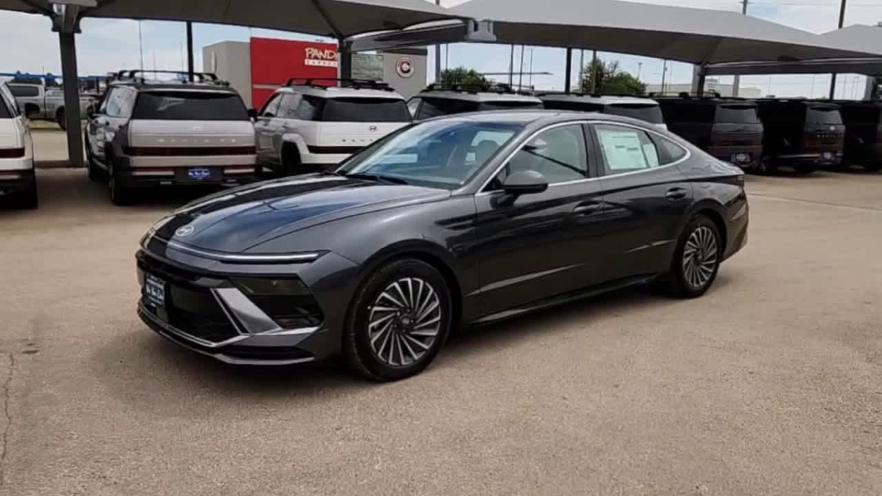 Thumbnail: 2025 Hyundai Sonata - 4