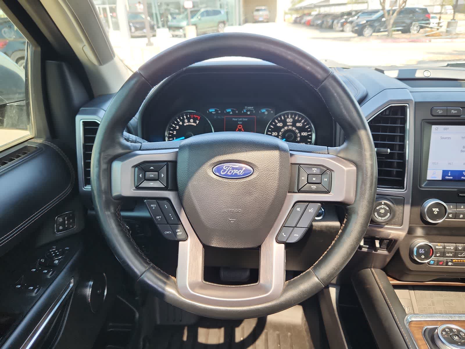 Thumbnail: 2020 Ford Expedition - 19