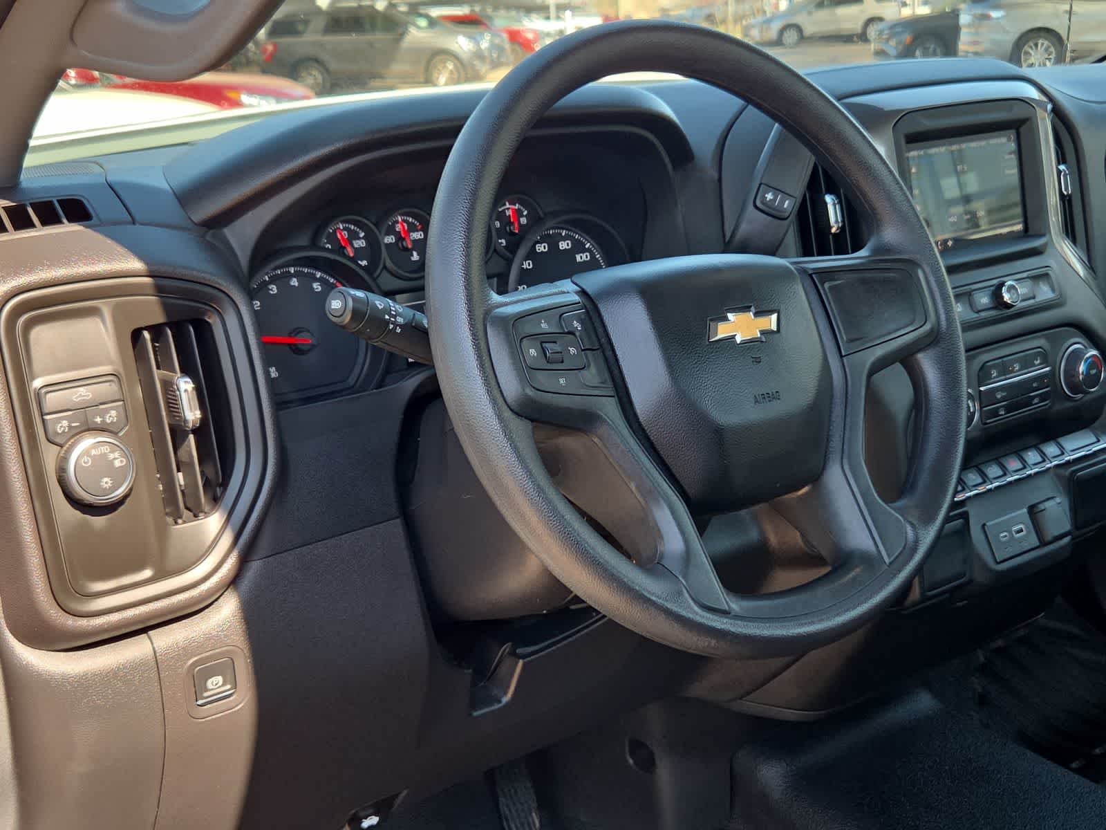 Thumbnail: 2025 Chevrolet Silverado 1500 - 10