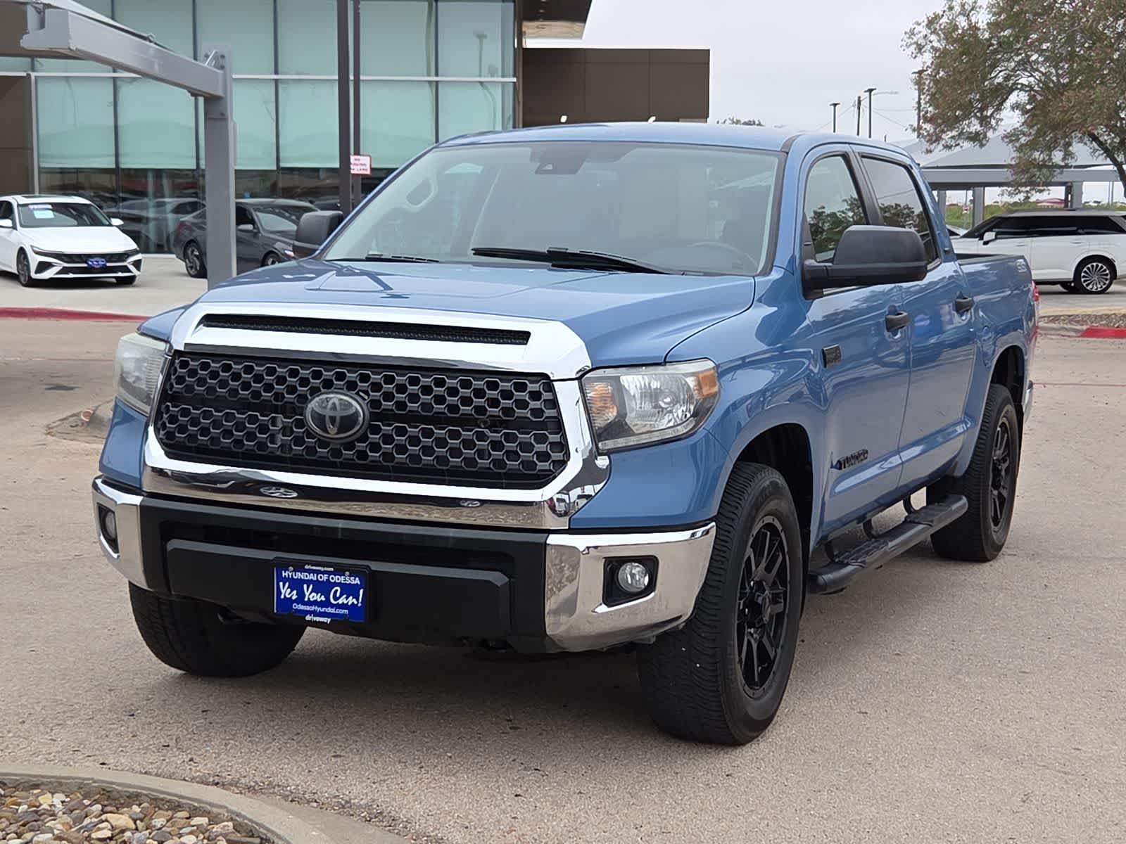 Thumbnail: 2021 Toyota Tundra - 3