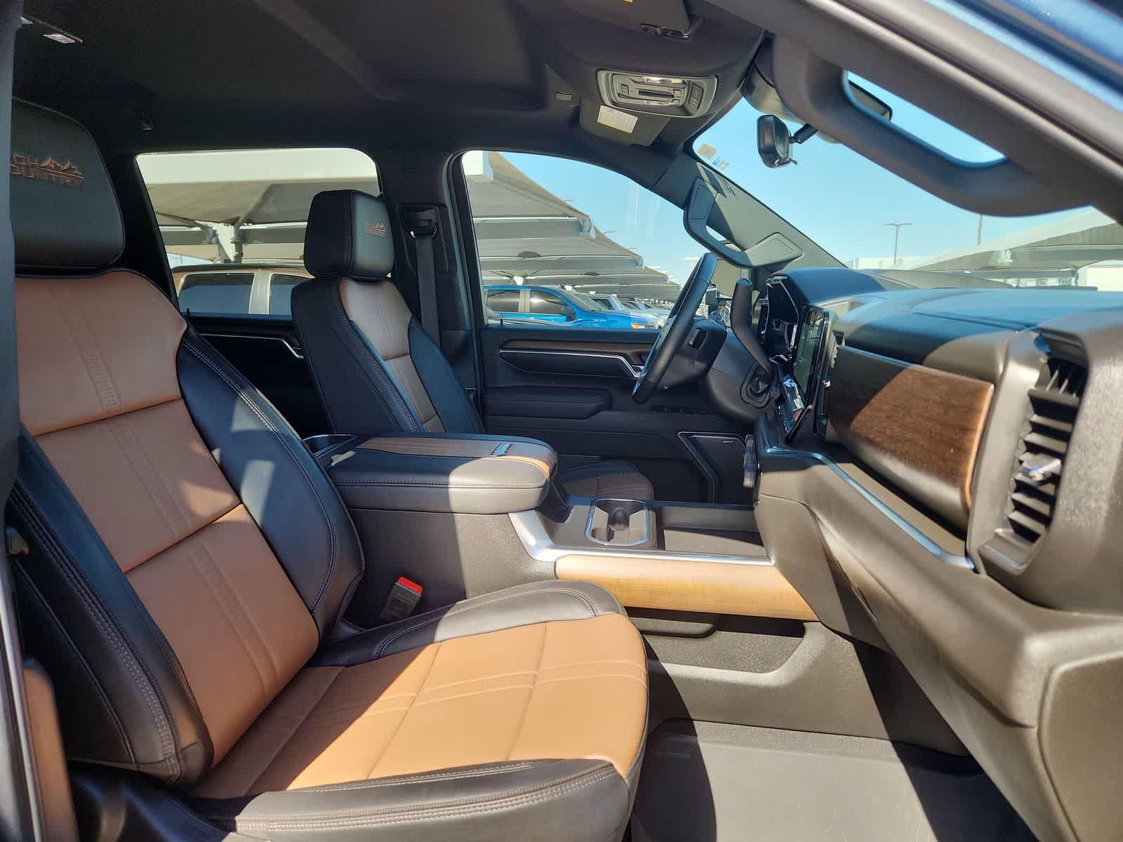 Thumbnail: 2025 Chevrolet Silverado 2500 - 18