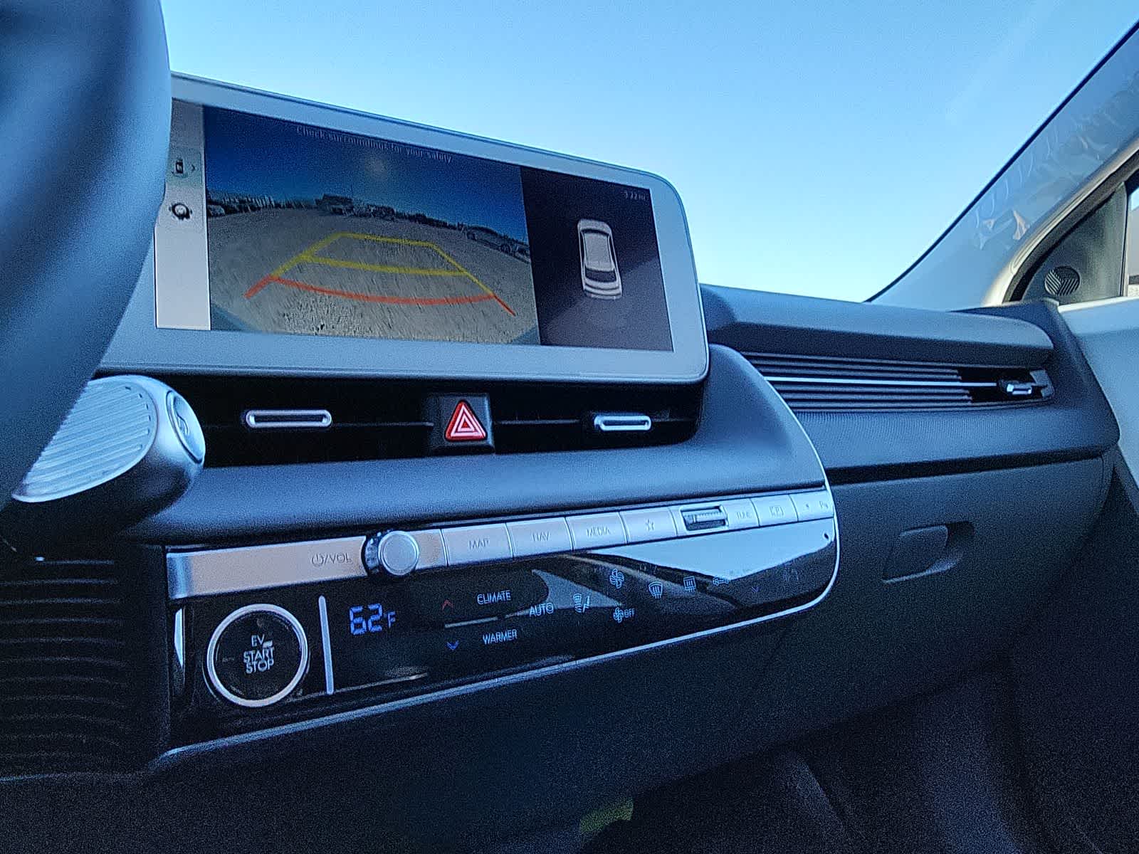 Thumbnail: 2024 Hyundai Ioniq 5 - 27