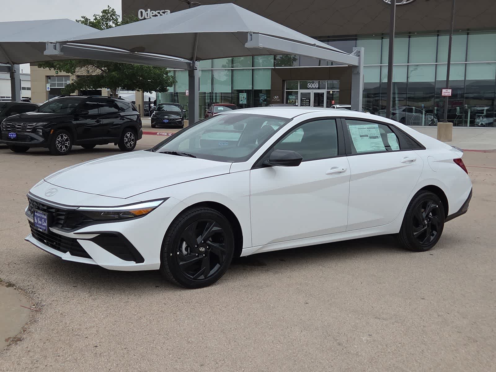 Thumbnail: 2026 Hyundai Elantra - 4
