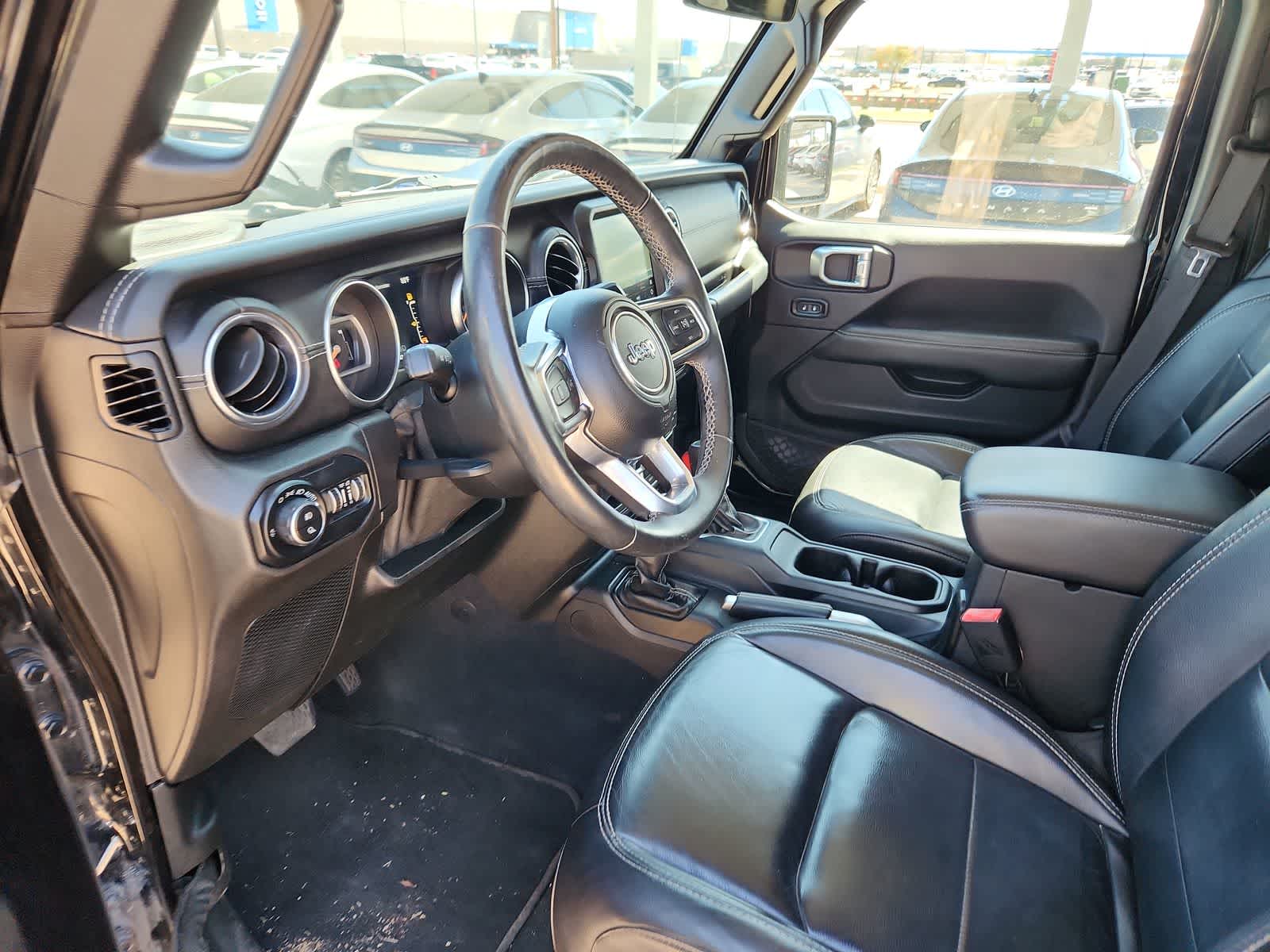 Thumbnail: 2020 Jeep Gladiator - 10