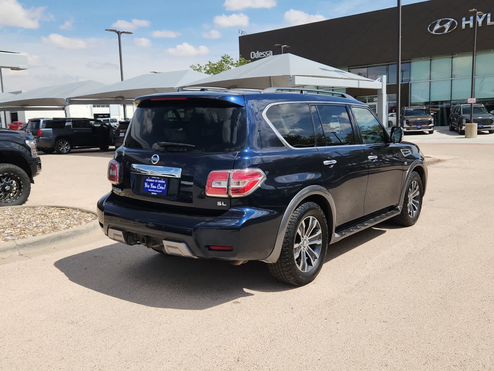 Thumbnail: 2020 Nissan Armada - 8