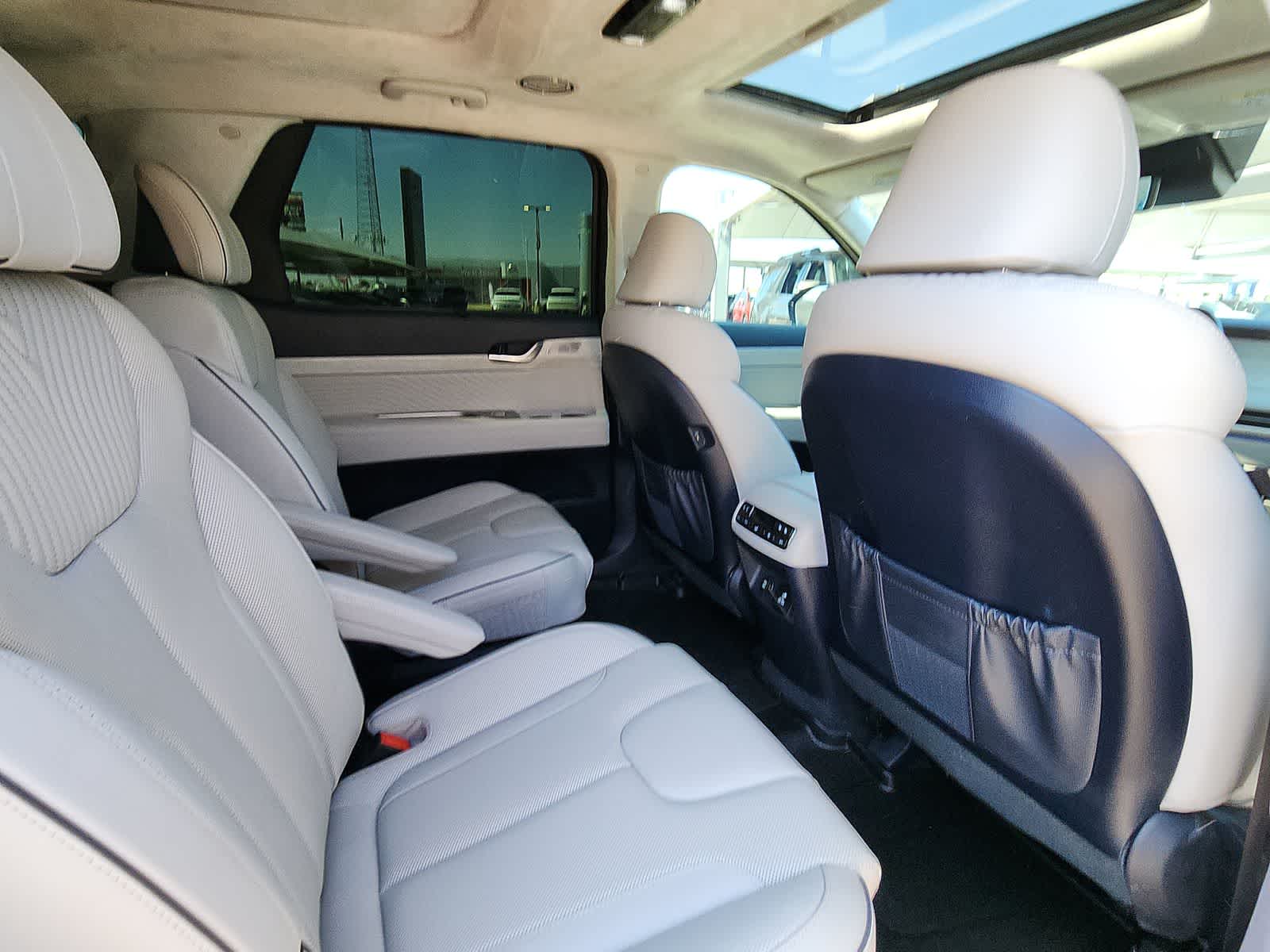 Thumbnail: 2024 Hyundai Palisade - 20