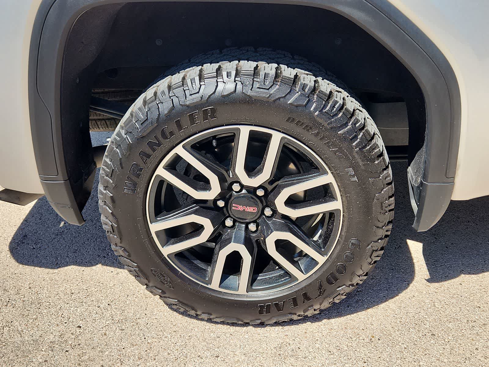 Thumbnail: 2021 GMC Sierra 1500 - 12