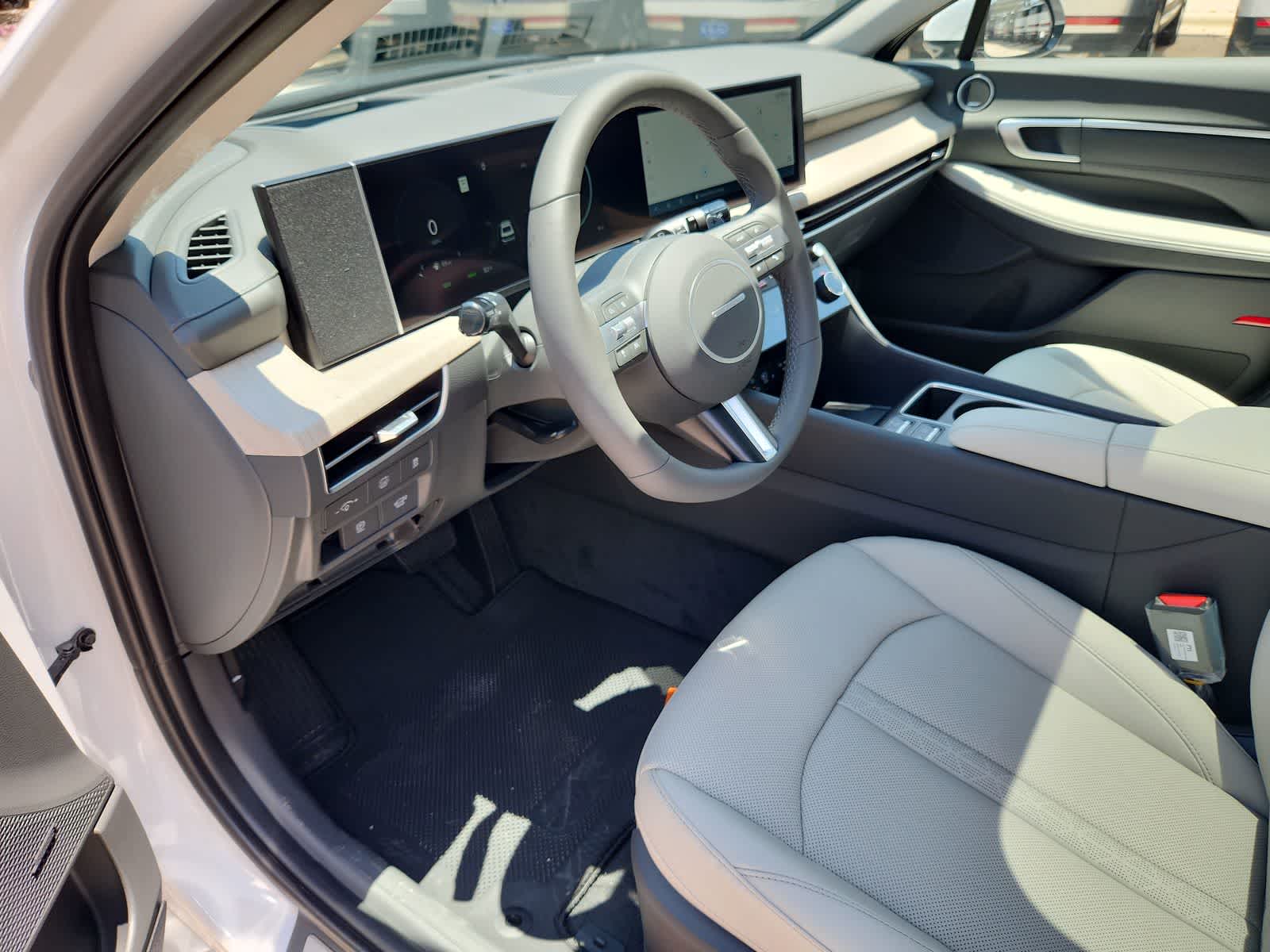 Thumbnail: 2025 Hyundai Sonata - 10