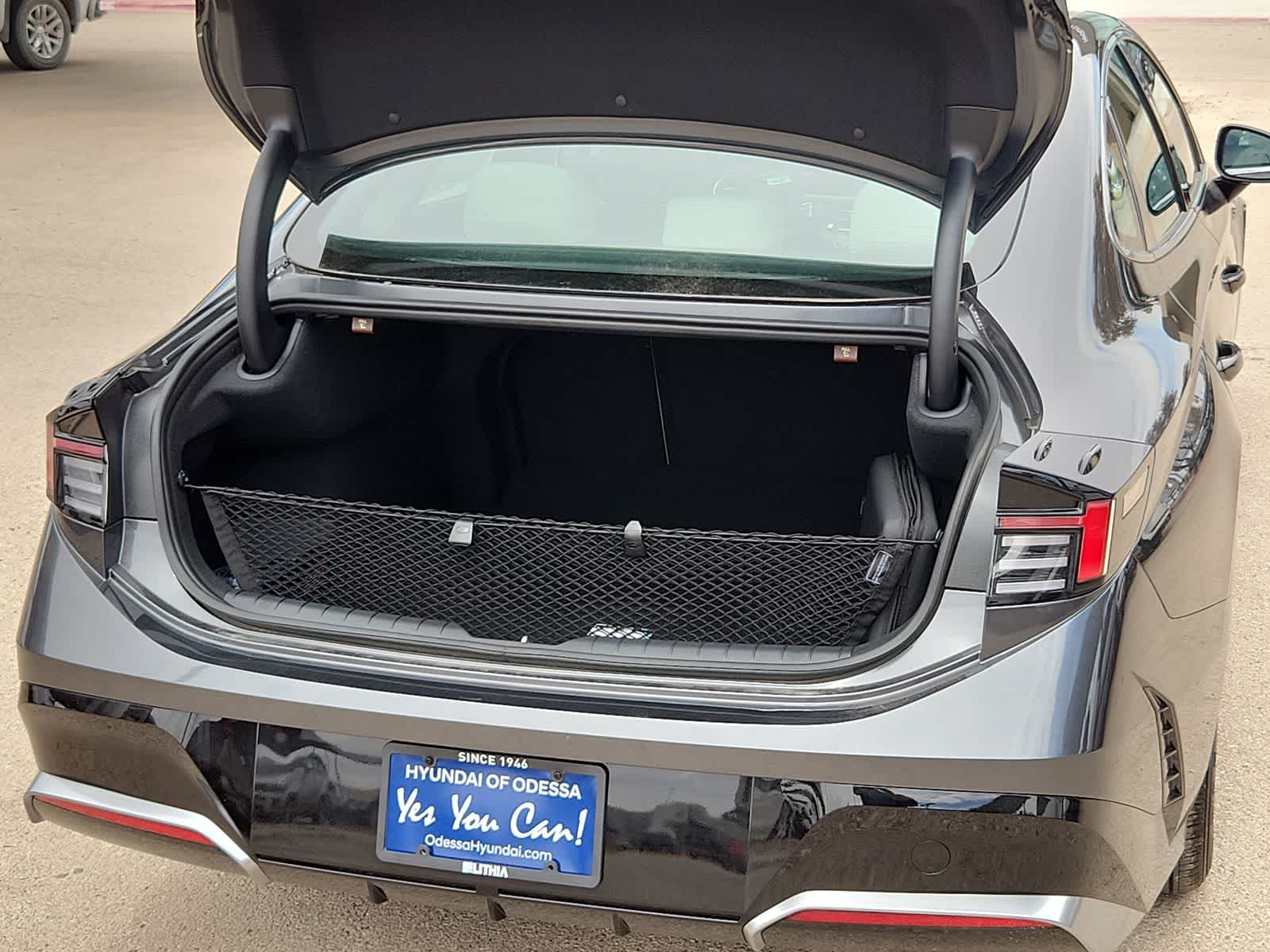 Thumbnail: 2025 Hyundai Sonata - 27