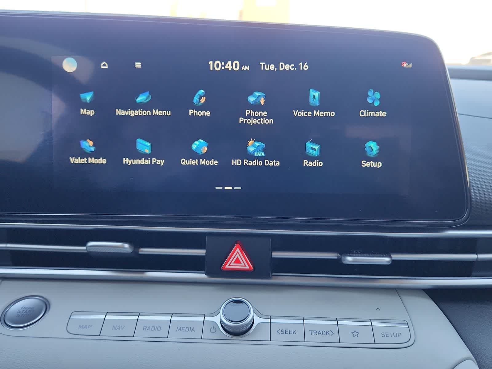 Thumbnail: 2025 Hyundai Elantra - 24