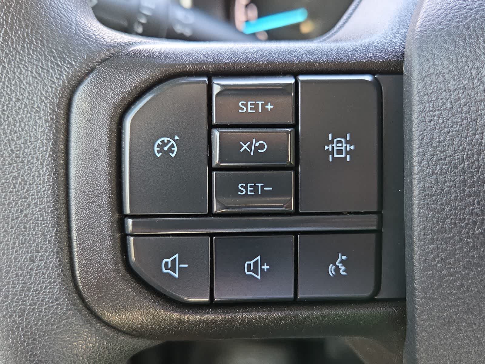 Thumbnail: 2023 Ford F-150 - 23