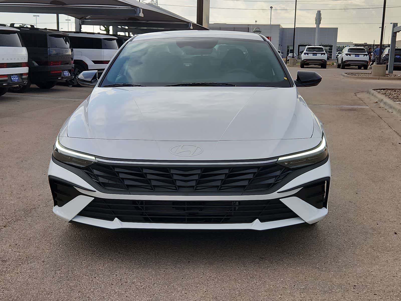 Thumbnail: 2025 Hyundai Elantra - 14