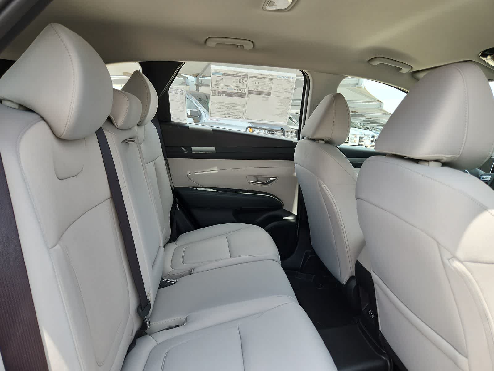 2025 Hyundai Tucson SE 21