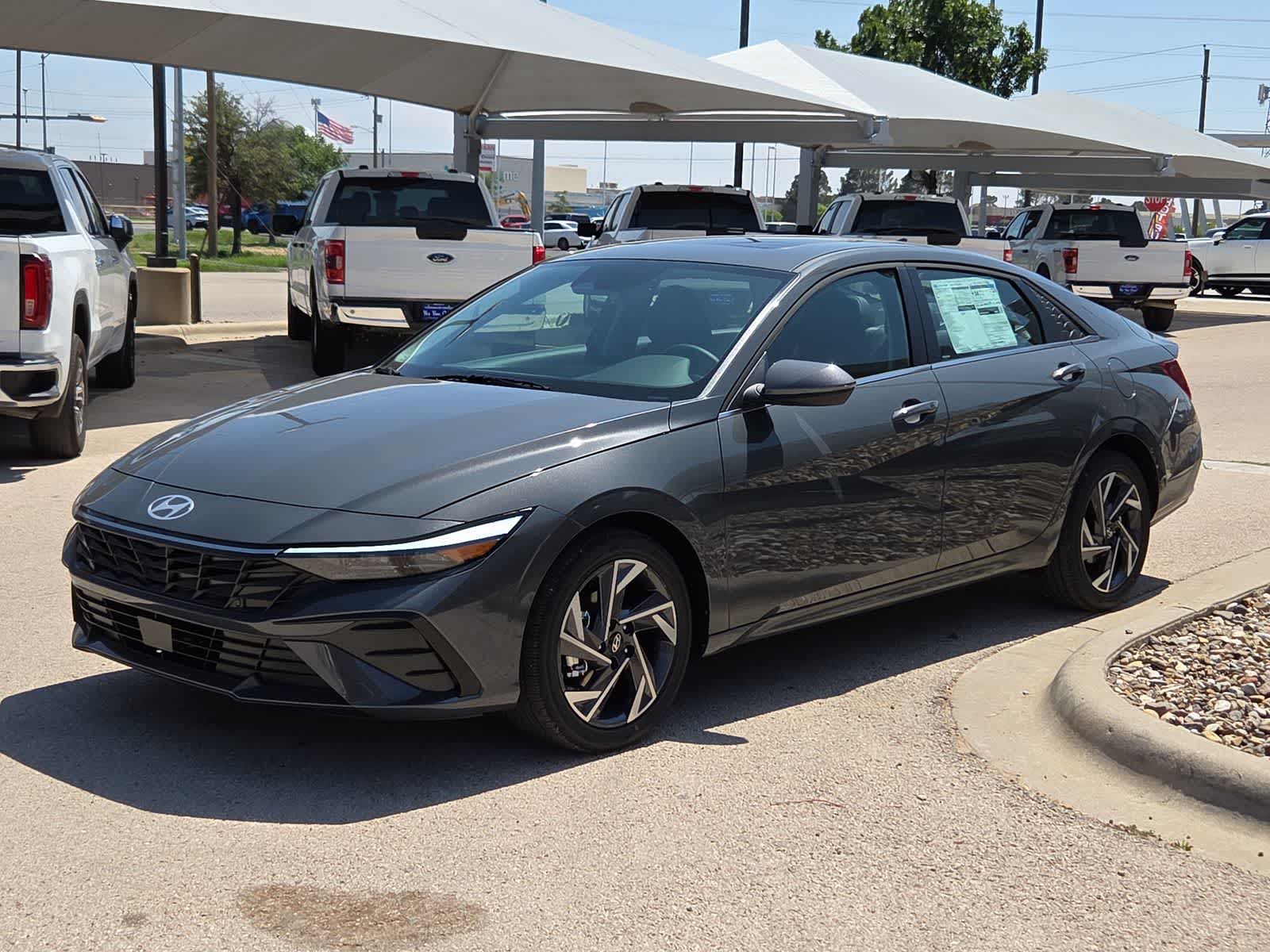 Thumbnail: 2026 Hyundai Elantra - 4