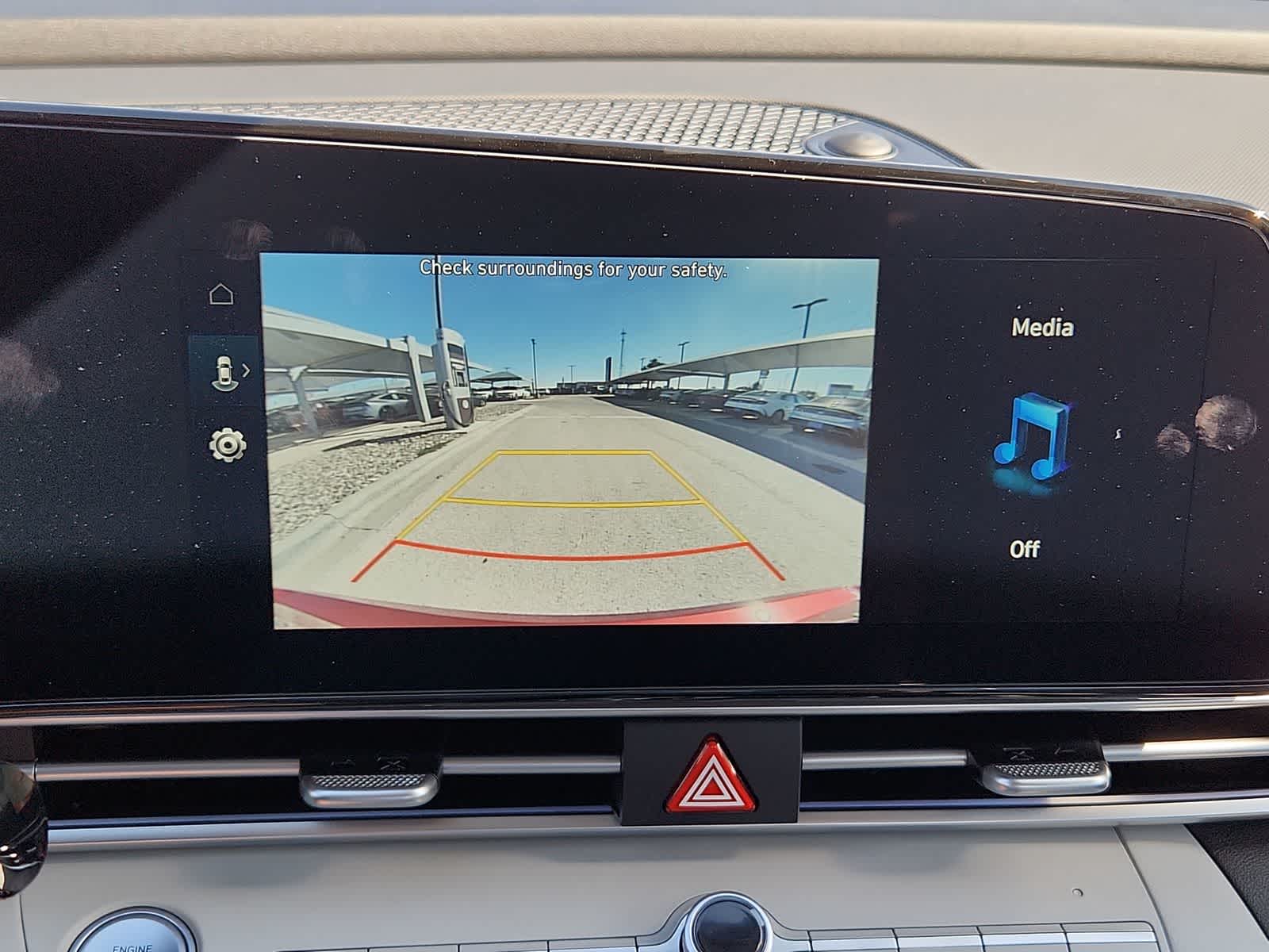 Thumbnail: 2025 Hyundai Elantra - 25