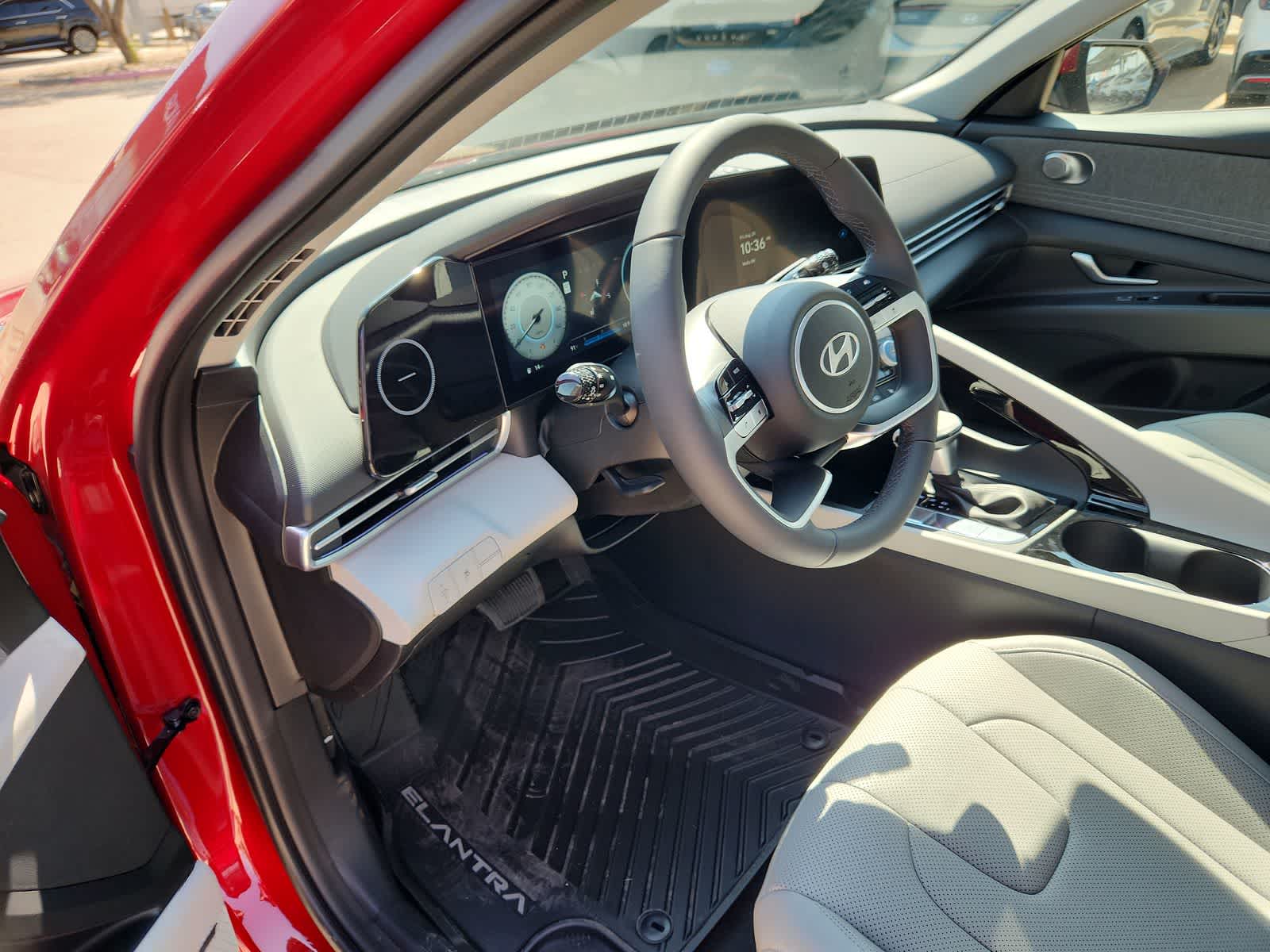 Thumbnail: 2025 Hyundai Elantra - 10