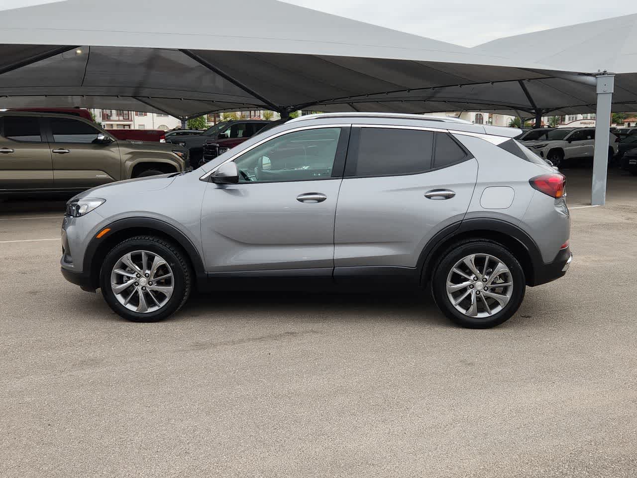 Thumbnail: 2023 Buick Encore GX - 5