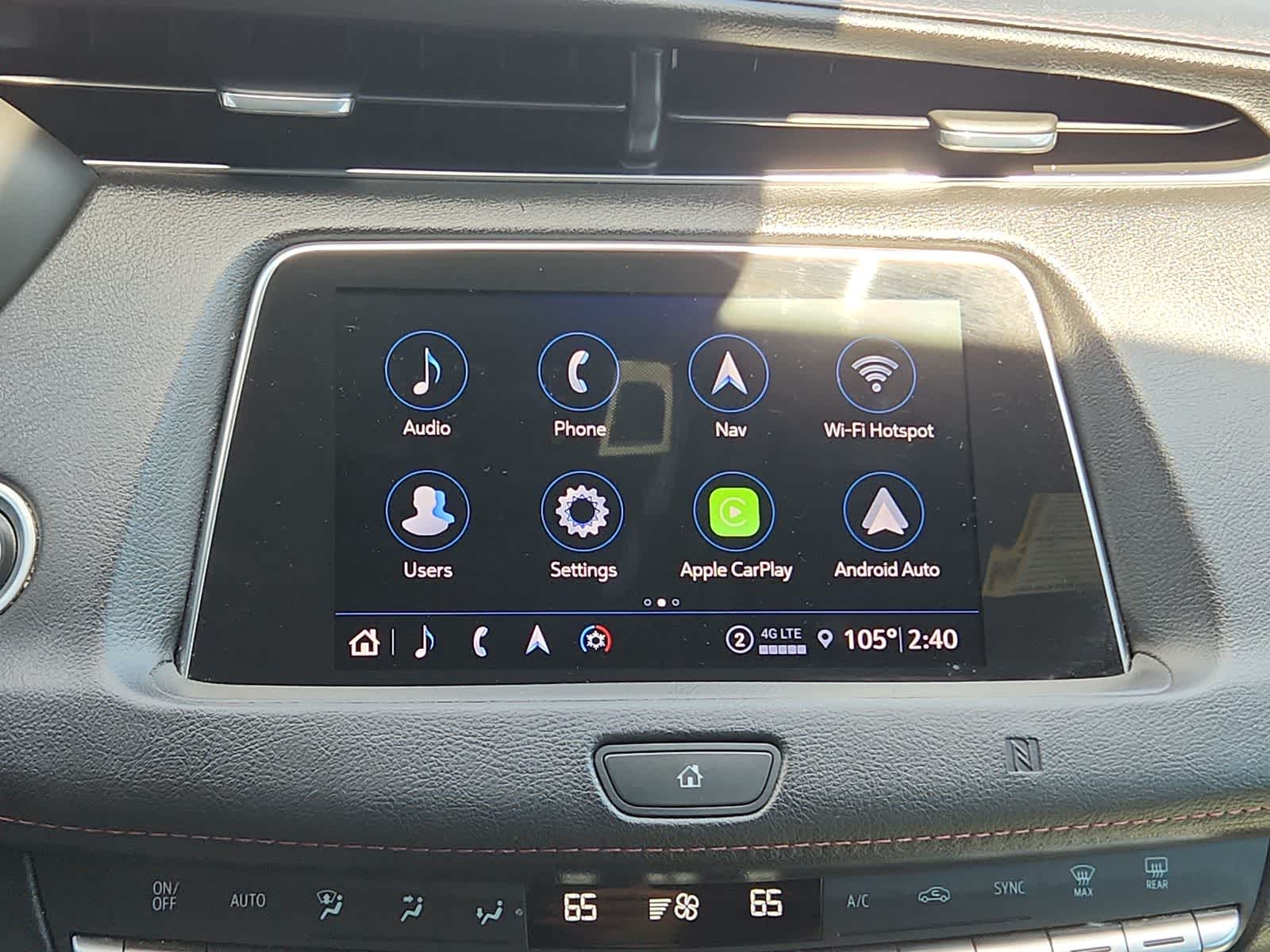 Thumbnail: 2021 Cadillac XT4 - 24