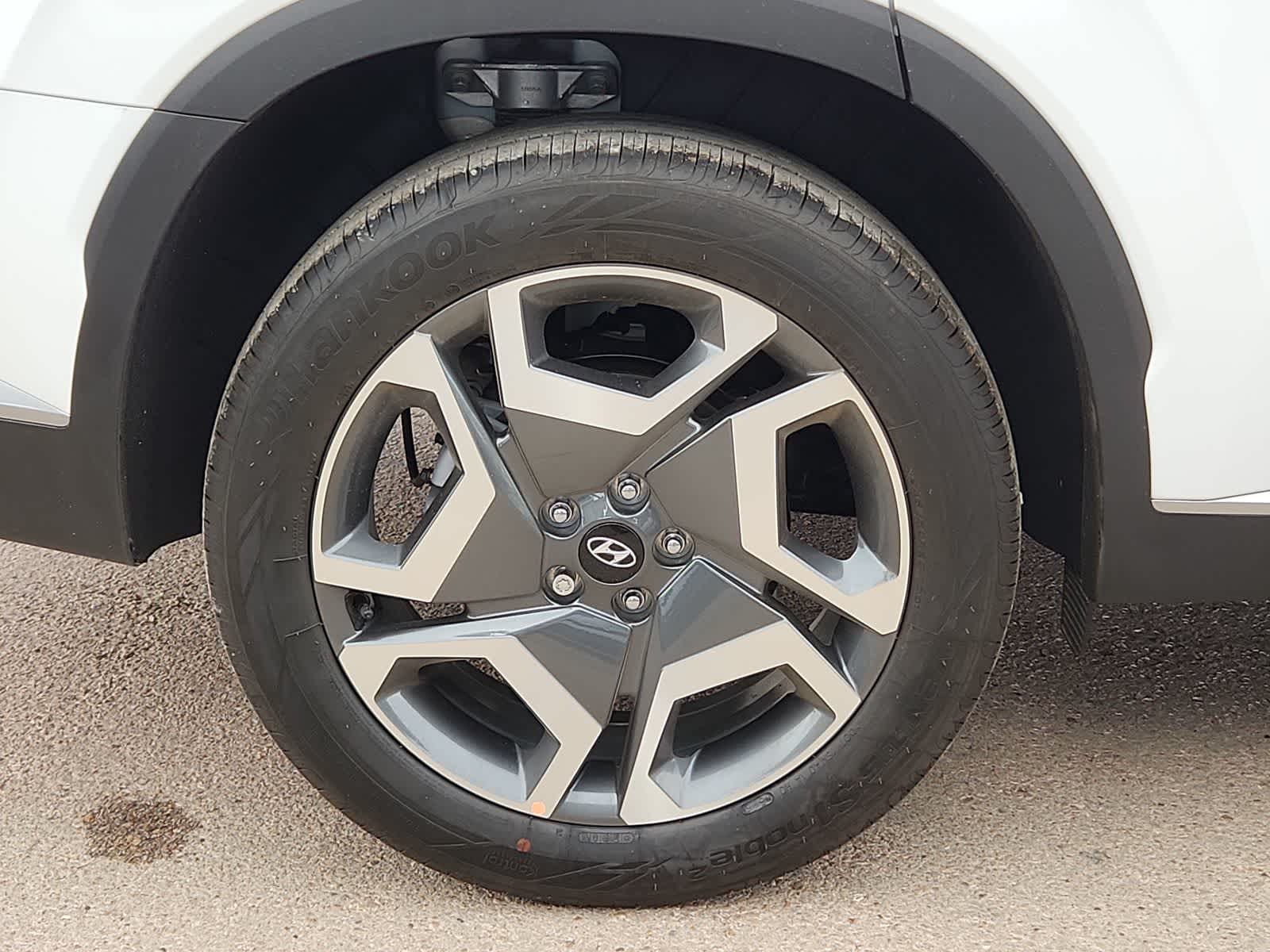 Thumbnail: 2025 Hyundai Palisade - 16