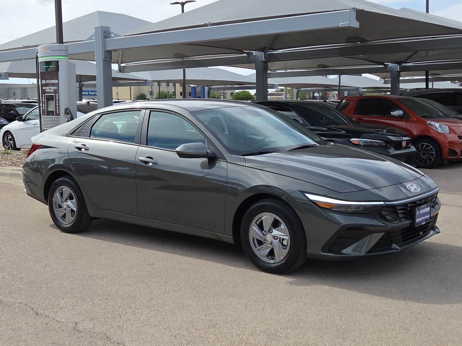 Thumbnail: 2026 Hyundai Elantra - 2