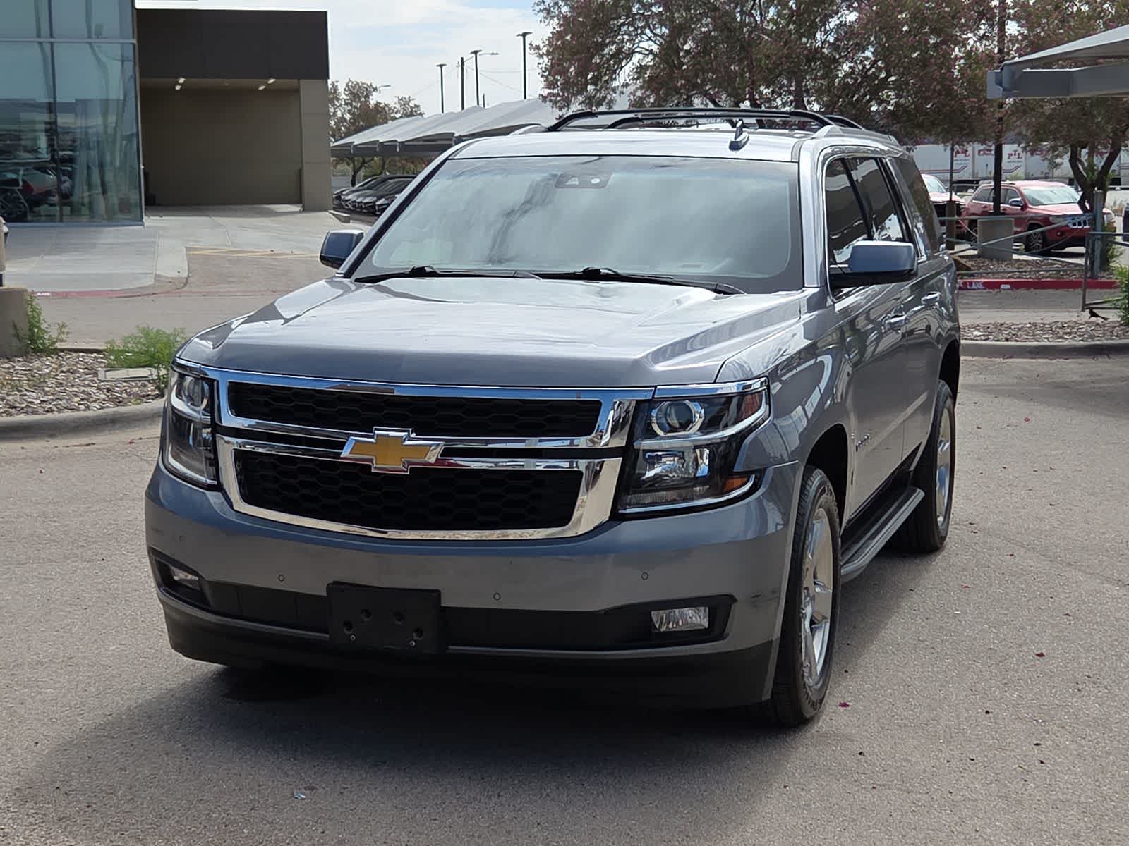 Thumbnail: 2020 Chevrolet Tahoe - 3