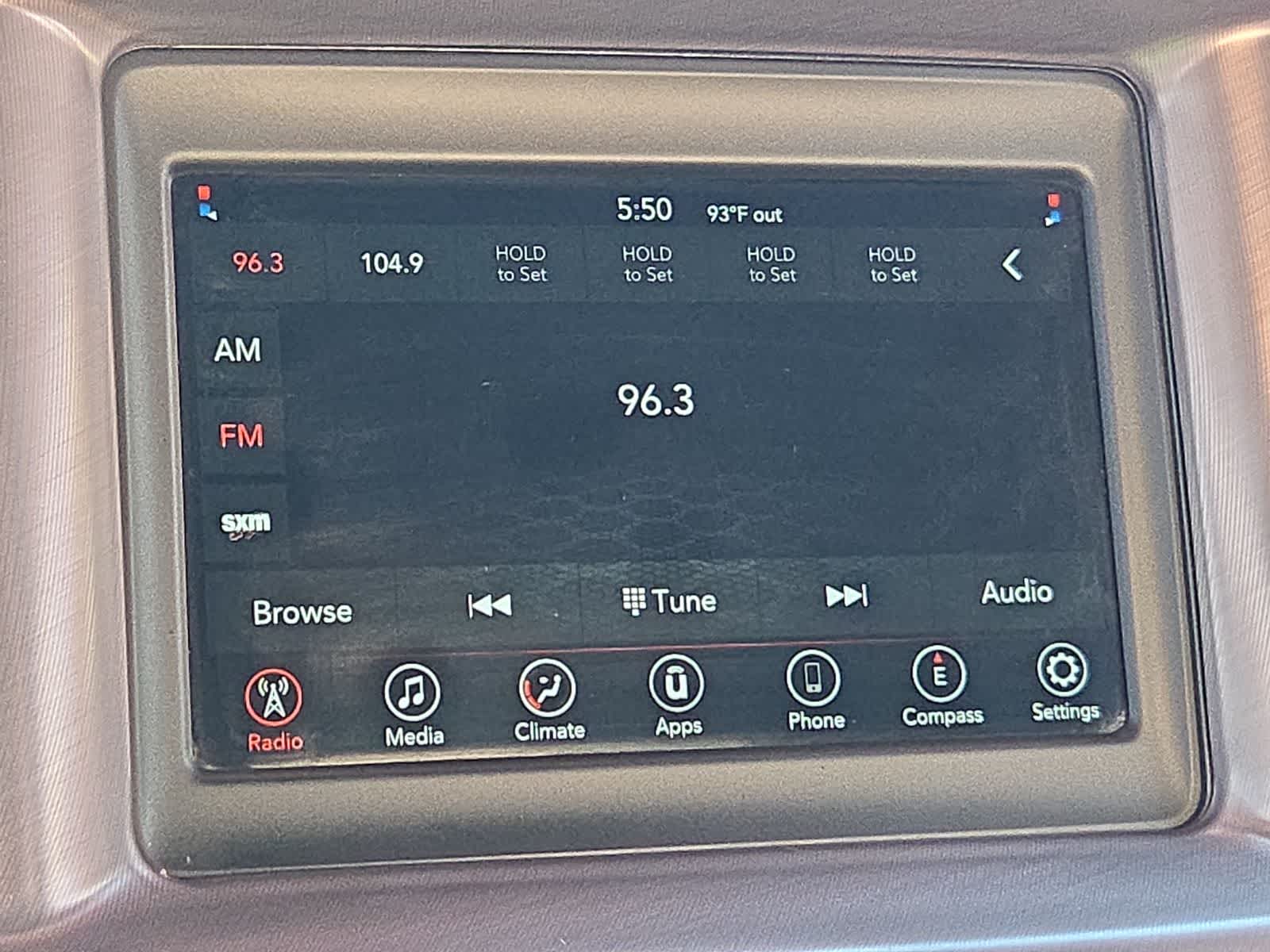 Thumbnail: 2020 Dodge Charger - 24