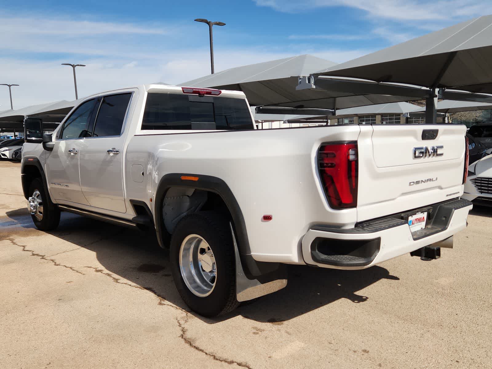 Thumbnail: 2025 GMC Sierra 3500 - 6