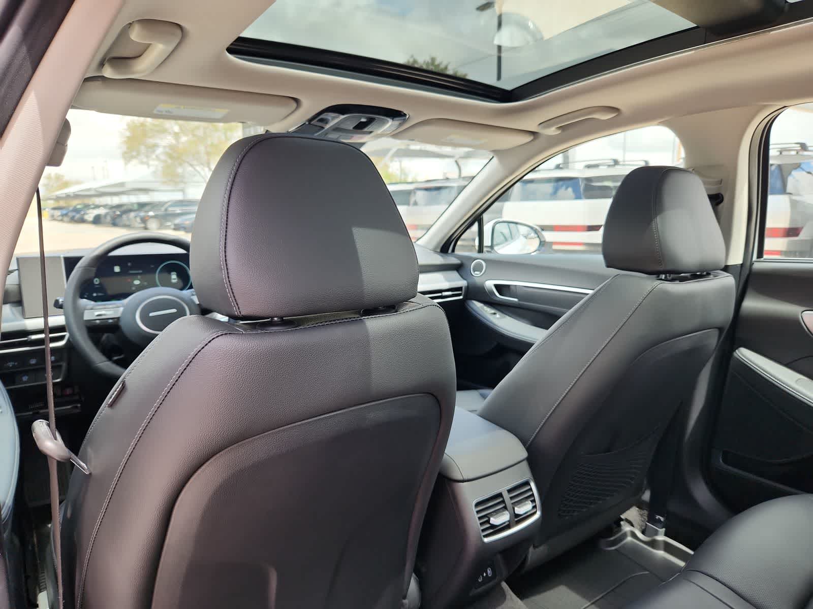 Thumbnail: 2025 Hyundai Sonata - 16