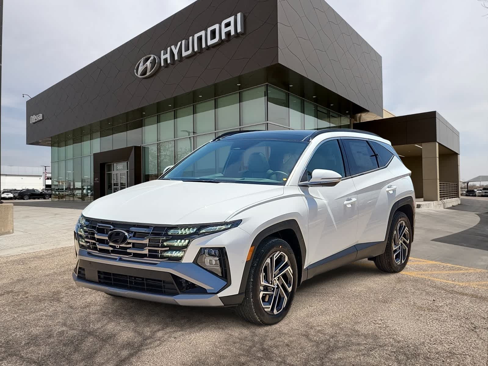 Thumbnail: 2025 Hyundai Tucson - 1