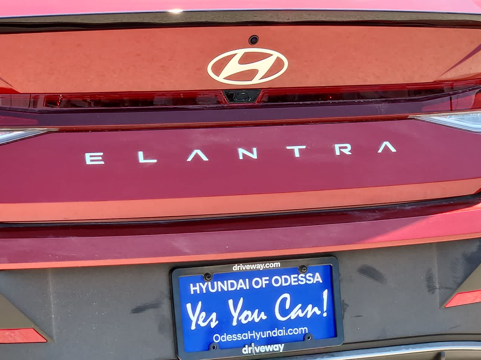 Thumbnail: 2025 Hyundai Elantra - 11