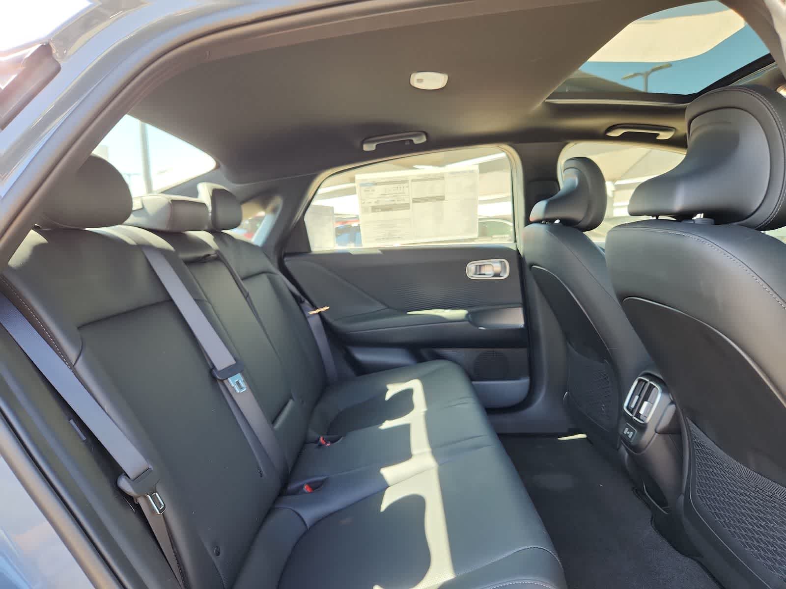 Thumbnail: 2025 Hyundai Ioniq 6 - 21