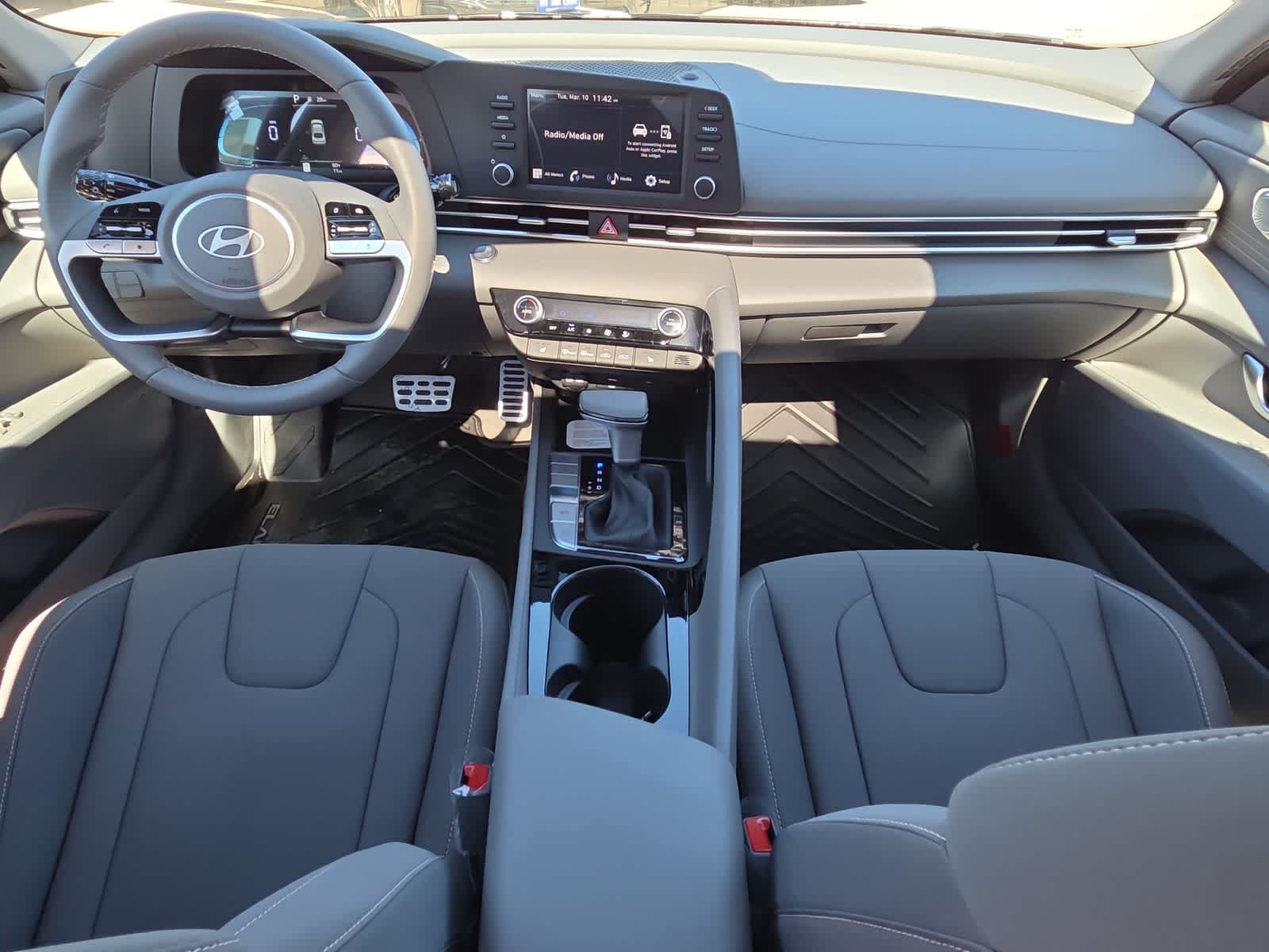 Thumbnail: 2026 Hyundai Elantra - 14